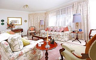 Lounge (2004-05-19)