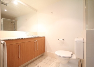 ensuite (2015-09-22)