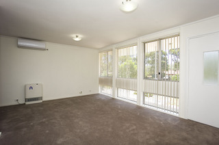 Lounge (2010-01-11)