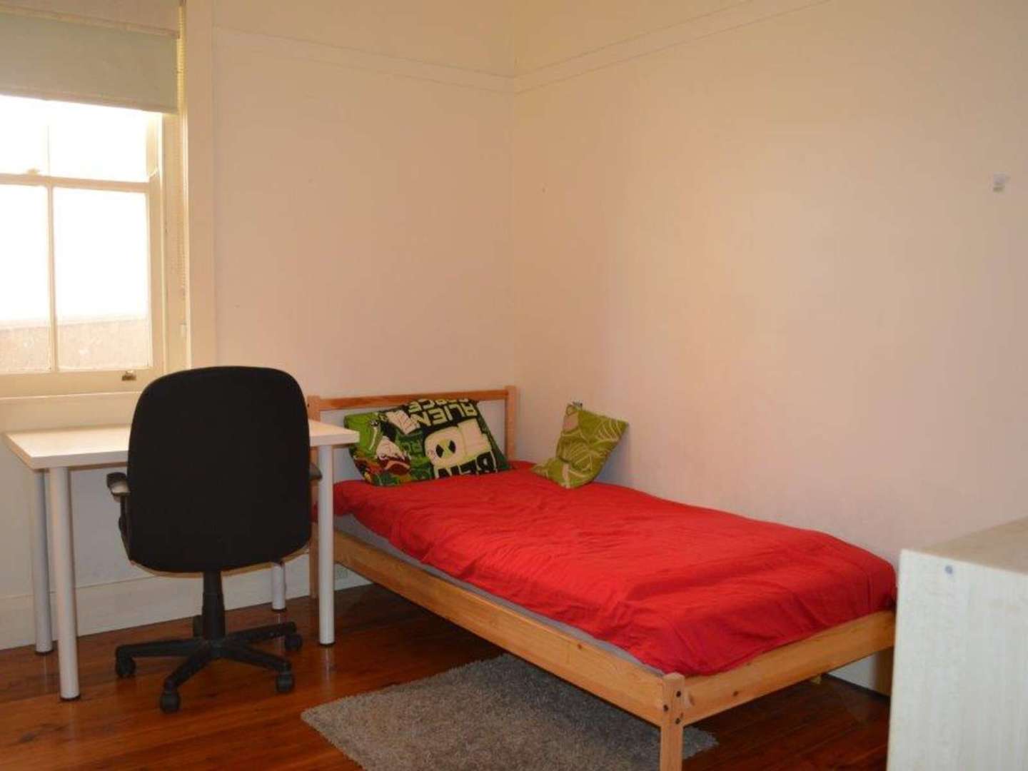 Studio Room For Rent In Maroubra Studio Room For Rent In Maroubra