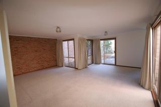 Lounge/dining (2013-08-15)