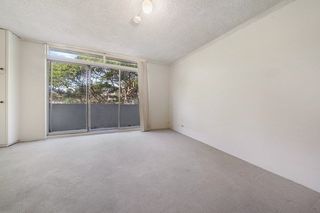 (2019-04-04)