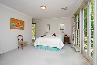 Bed 1 (2007-12-06)