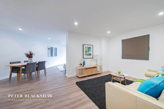 TV room to Dining (2016-06-23)