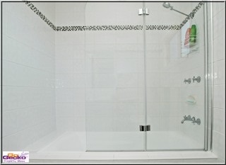 Bathroom (2011-03-22)
