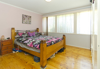 Bedroom 1 (2014-11-28)