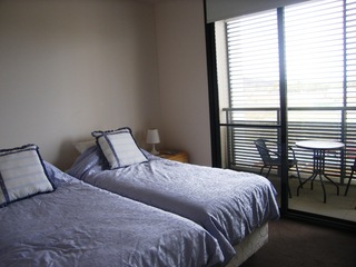 Bedroom 2 (2015-03-31)