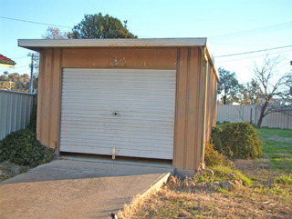 Garage (2006-08-16)