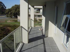 Balcony (2006-06-14)