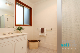 Ensuite (2011-07-13)