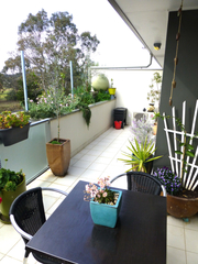 Balcony (2014-10-17)