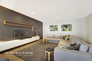 Family room (2015-03-02)