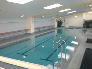 Pool (2006-08-02)