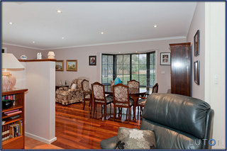 Dining Area (2011-07-26)