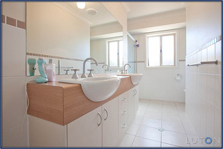 Ensuite (2011-02-21)