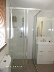Upstairs Bathroom (2012-11-30)