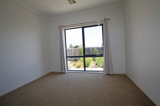 Bedroom 2 (2014-01-16)