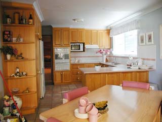 Kitchen (2002-08-14)