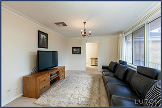 Lounge Room (2013-01-31)