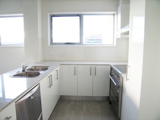 Kitchen (2006-06-05)