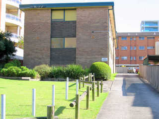 Photo # 1 (2012-07-04)