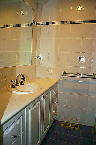 Ensuite (2005-08-03)