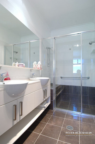 Ensuite (2006-02-22)