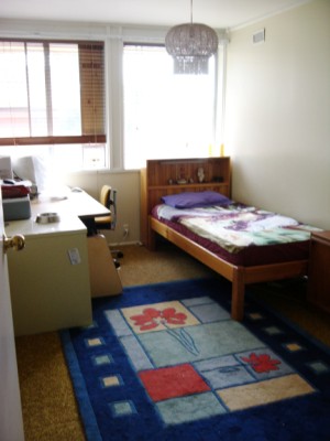 bedroom 2 (2006-09-19)