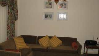 Lounge (2011-03-18)