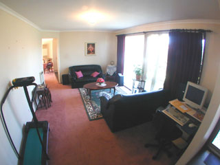 Lounge (2002-03-01)