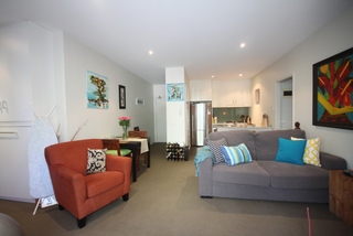 Living Room (2015-12-08)