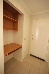 Study nook (2012-06-06)