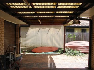 (2011-03-16)