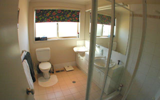 Ensuite (2002-08-01)