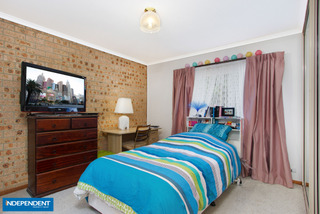 Bedroom 1 (2014-02-25)