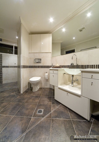 Ensuite (2008-08-21)