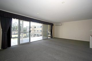 Living room (2006-11-21)