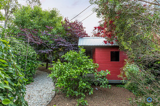 Cubby House (2015-11-11)