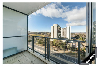 View (2012-07-04)