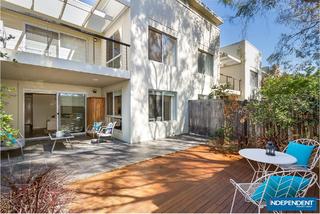 Rear Courtyard (2017-12-13)