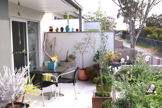 Balcony (2014-10-17)