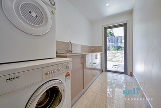 Laundry (2012-04-20)