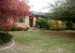 Front Garden (2007-04-26)
