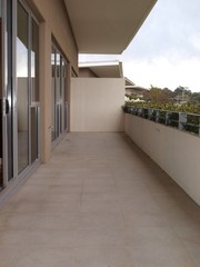 Full length balcony (2017-05-12)