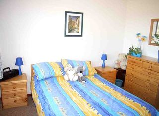 Bed 2 (2006-08-31)