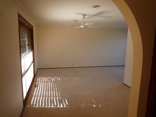 Lounge (2012-11-28)