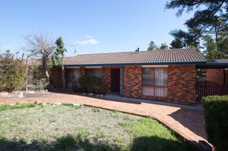 Frontyard (2010-09-30)