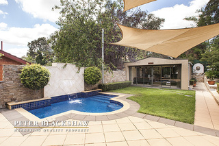 Spa pool (2013-03-01)