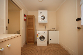 Laundry (2006-09-19)