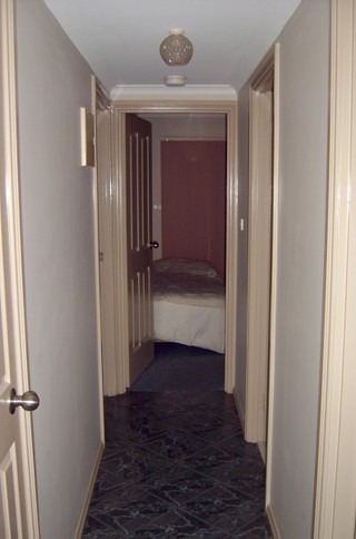 Hallway (2007-04-30)